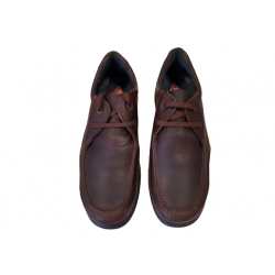 Zapato Cardel 375 marrón de piel fuerte y flexible.