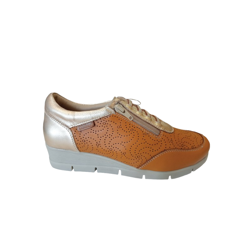 Zapato de cuña 48+ Horas 511105/12 con cremallera y elásticos.