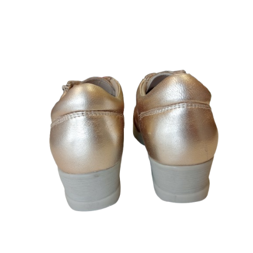 Zapato de cuña 48+ Horas 511105/12 con cremallera y elásticos.