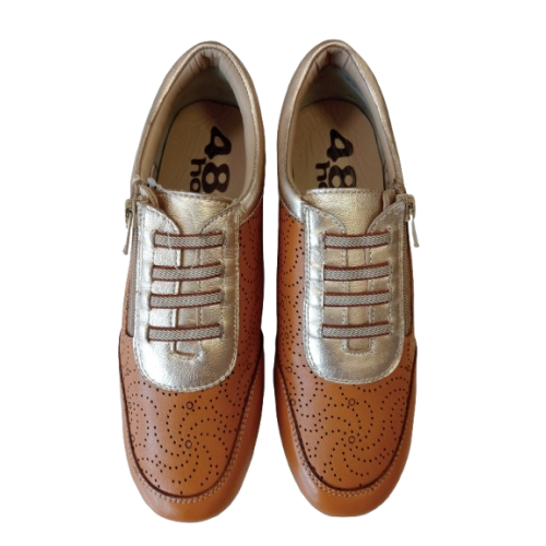 Zapato de cuña 48+ Horas 511105/12 con cremallera y elásticos.