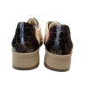 Zapato de cuña Suave 3955 beig con cordones elásticos.