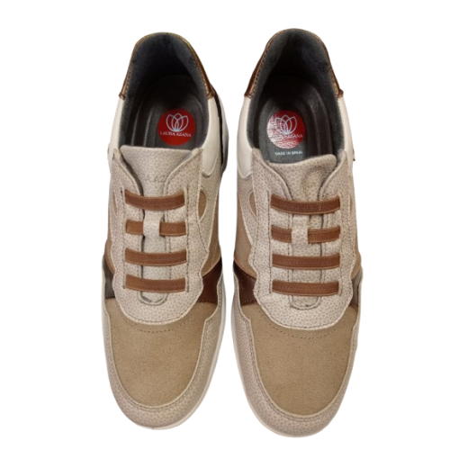 Zapato deportivo Laura Azaña LA26204BI con cordones elásticos.