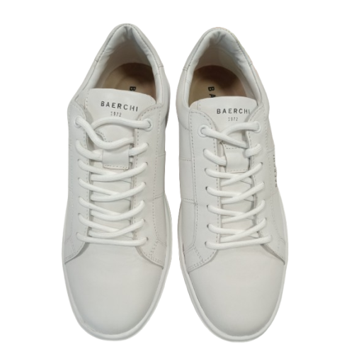 Deportivo blanco Baerchi 9102 de cordones.