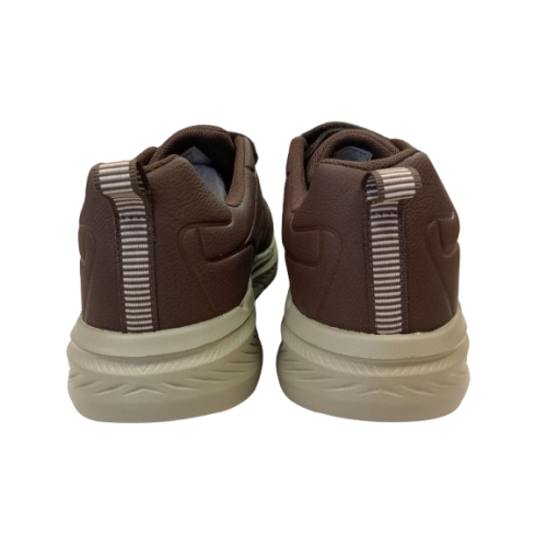 Deportivo de velcro J´hayber Castro marrón.