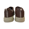 Deportivo de velcro J´hayber Castro marrón.