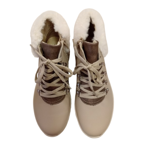 Bota Suave 3757 beig con cierre cremallera.