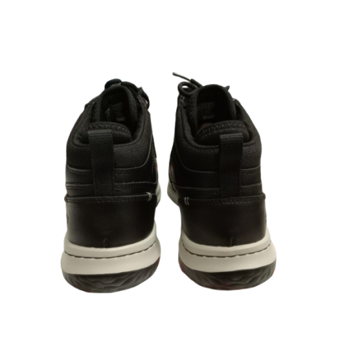 Bota Skechers 65801 Delson negra con Waterproof.