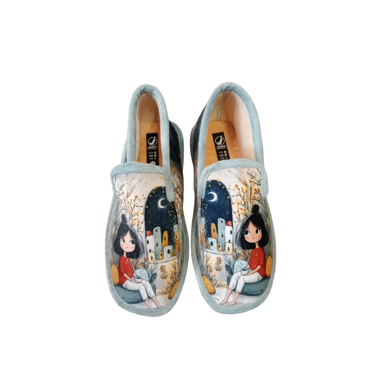 Zapatilla cerrada Javer 32-431 niña luna piso microporoso.