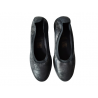 Zapato salón Alfonso negro ancho con elástico.