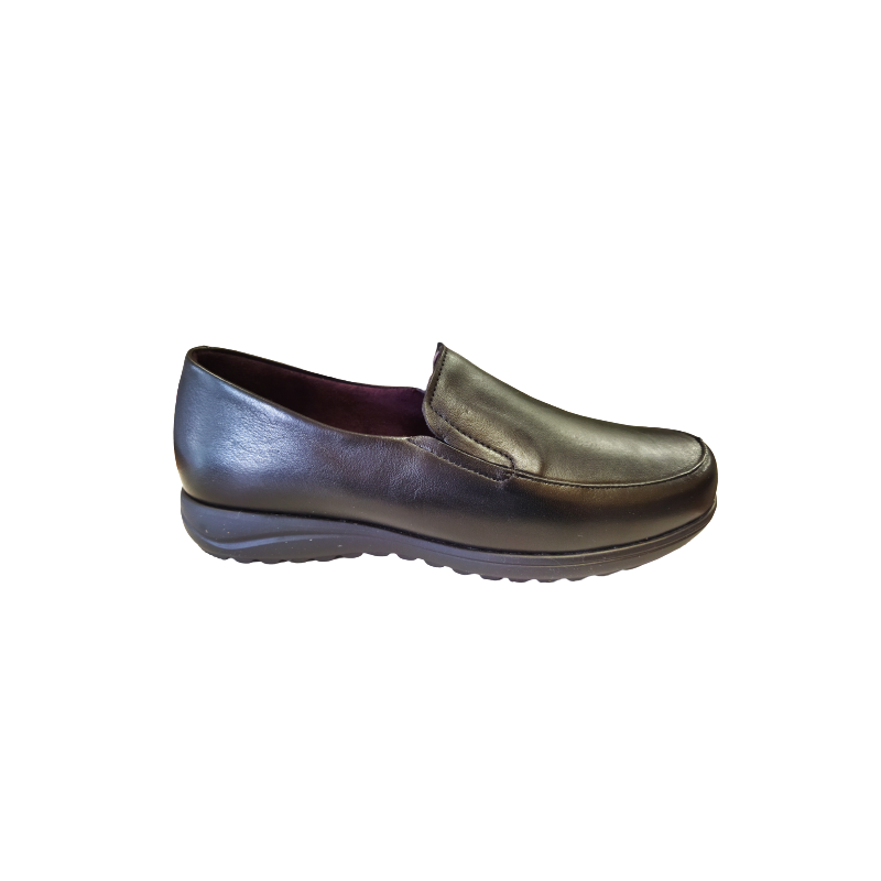 Zapato Pitillos 1600 negro clásico con elásticos.