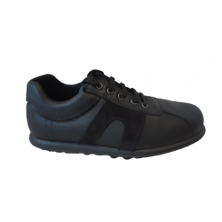 Zapato deportivo Riverty 4006 negro con puntera alta.