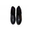 Zapato de tacón Pitillos 5732 negro con elásticos.
